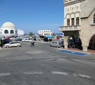 Mit dem Hop Bus in Rhodos Stadt unterwegs