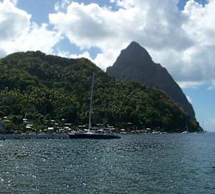 Die Pitons bei Soufriere