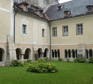 Kreuzgang der Stiftskirche am Schloss