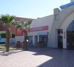 Auch MC Donald ist vorhanden