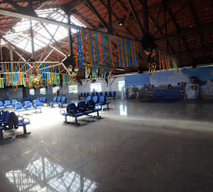 Das Innere des Kreuzfahrtterminals