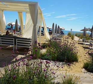 Zelte aufgebaut können gebucht werden