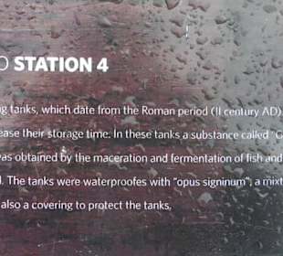 INFO-Tafel bei den römischen Ausgrabungen