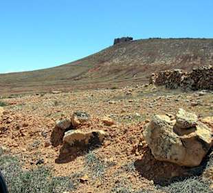 In der Ferne die Burg