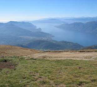 Blick auf den Lago Maggiore / Luino