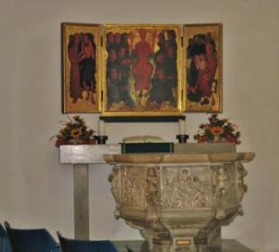 St. Marien - Bergpredigt-Altar / Taufbecken
