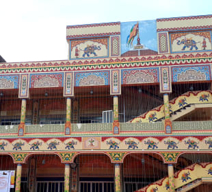 Shri Krishna Temple