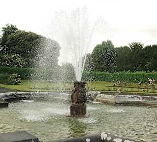 Brunnen im Park