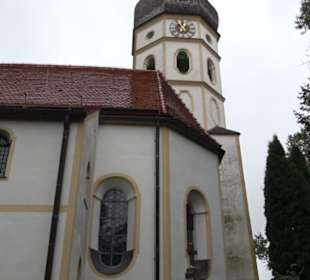 Kirche St. Johann Baptist und Georg
