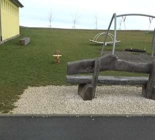 Spielplatz an der Grundschule