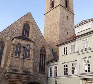 Tor zum hinteren Teil.