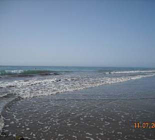 Der Wellengang vom Strand Playa del Ignles