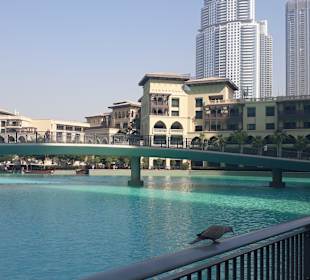 Dubai Fountain Boardwalk