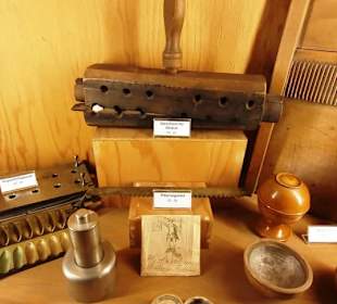 Zäpfchenherstellung und Tabletten 