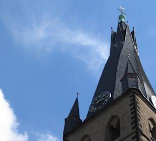 Schiefer Turm von D'dorf!