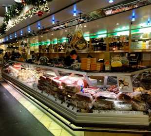 Wurstwaren und Schinken