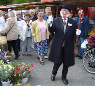 Der Ehrenbürger & Altmarktmeister