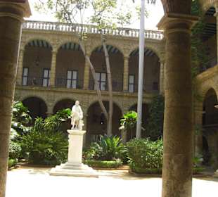 Einer von vielen schönen Innenhöfen