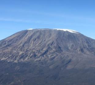 Flug in die Massaimara