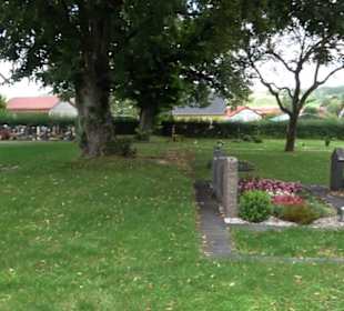 Friedhof Auingen