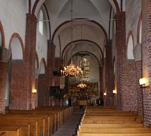 Blick in das Kirchenschiff