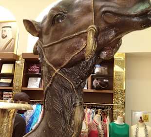 Dubai Mall Souvenirs Shop