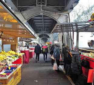 Impressionen vom Rundgang über den Isemarkt