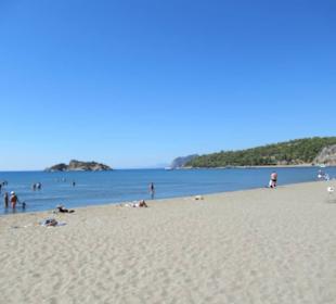 1 Stunde schwimmen , schöner Strand