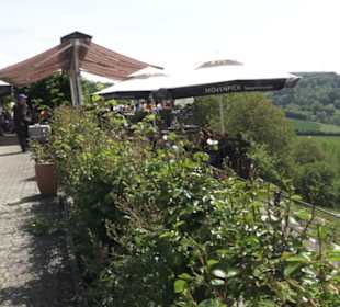 Schlosscafé im Rosengarten