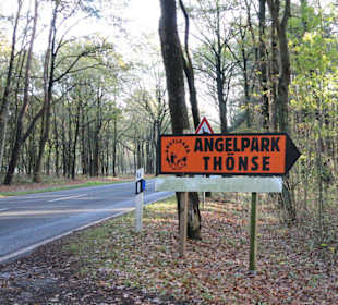 Straßenschild Hinweis