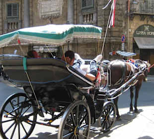 Warten auf Touristen