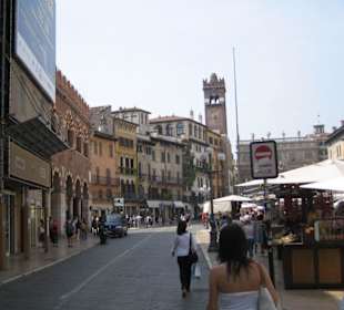 Die Piazza delle Erbe