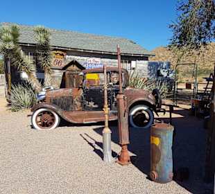 Hackberry General Store