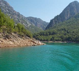 Klares Trinkwasser vom Green Canyon