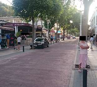 Einkaufsstraße Bulevar de Paguera