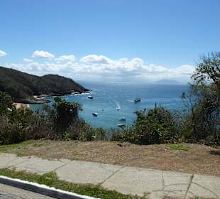 Mit dem Trolleybus durch Buzios