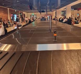 20 Uhr immer noch keine Koffer nach 3 h Landung