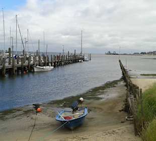 Kleiner Hafen in Steenodde
