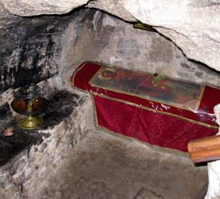 Kirche und Kloster von St. Barnabas