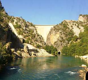 Ausblick auf den Staudamm