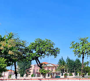 São Tomé Stadtrundgang - Präsidentenpalast