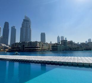 Dubai Fountain Boardwalk