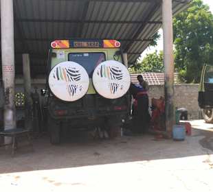 Eigene Kfz Werkstatt, Wartung nach jeder Safari