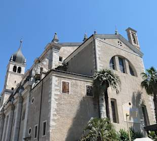 Die Kirche Santa Maria Assunta von Arco