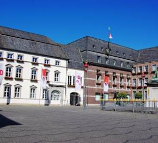 Gesamtansicht Rathausplatz