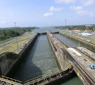 Die Schleuse wird geflutet