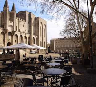 Kawiarnia na Avignon Place
