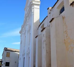 Die barocke Fassade der Kirche