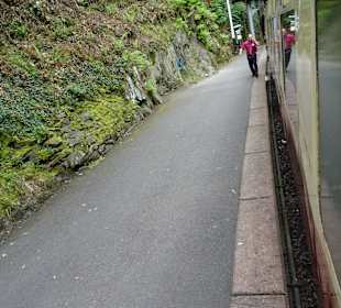 Abfahrt bei grüner Flagge