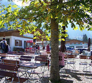 Cafe vor der Tegelbergbahn